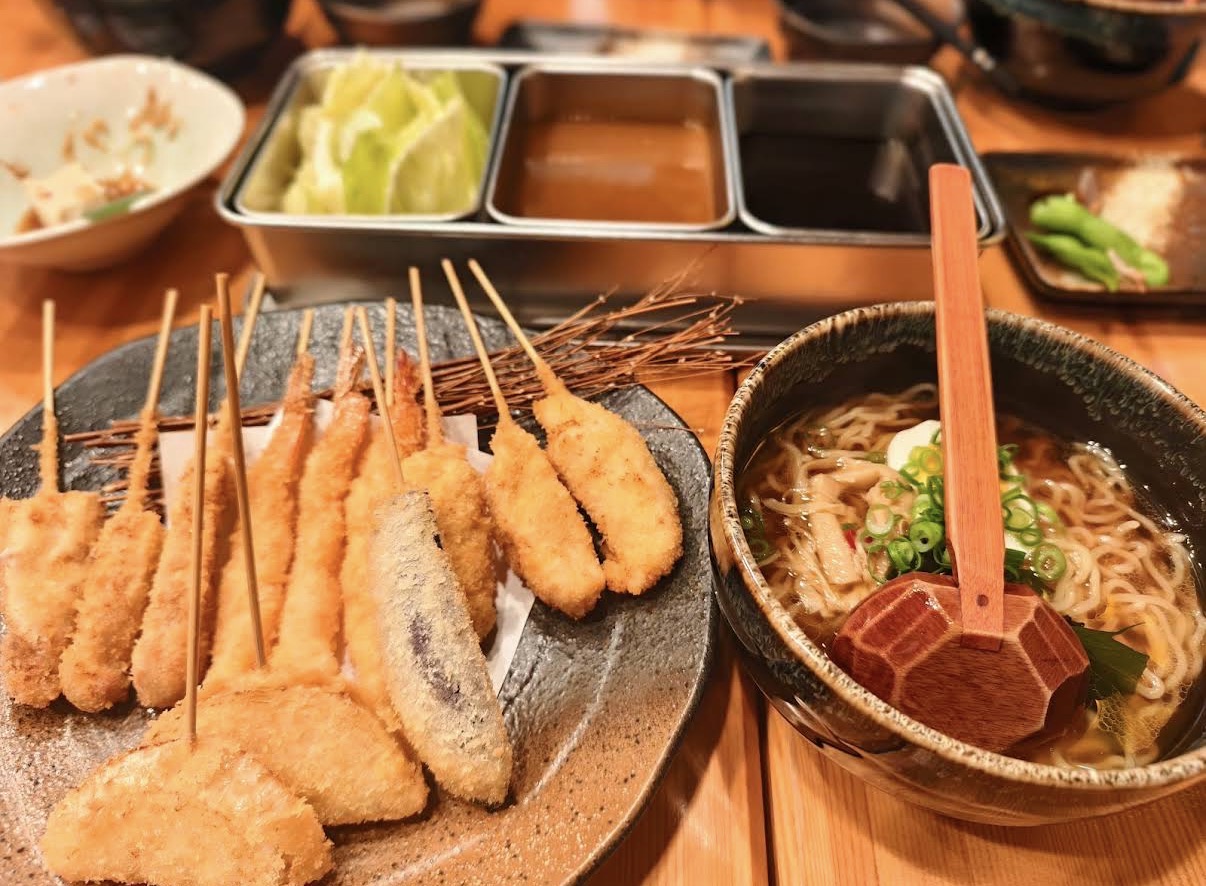 嗜呑み屋吉と成る串カツ