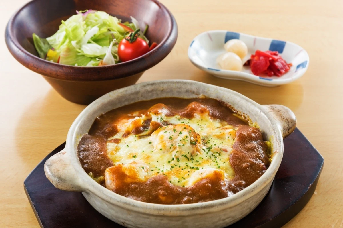 レストラン四季亭海鮮焼きカレー