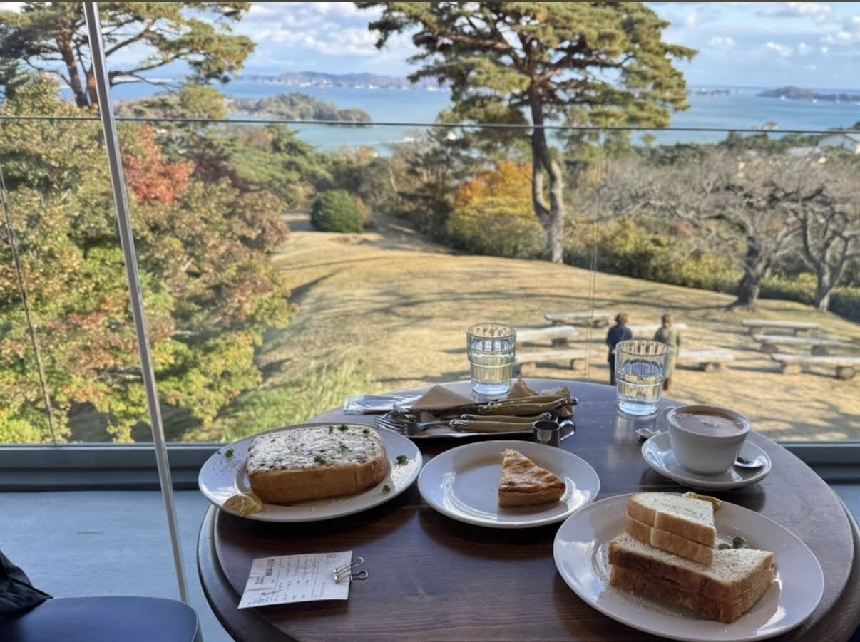 le roman席からの紅葉