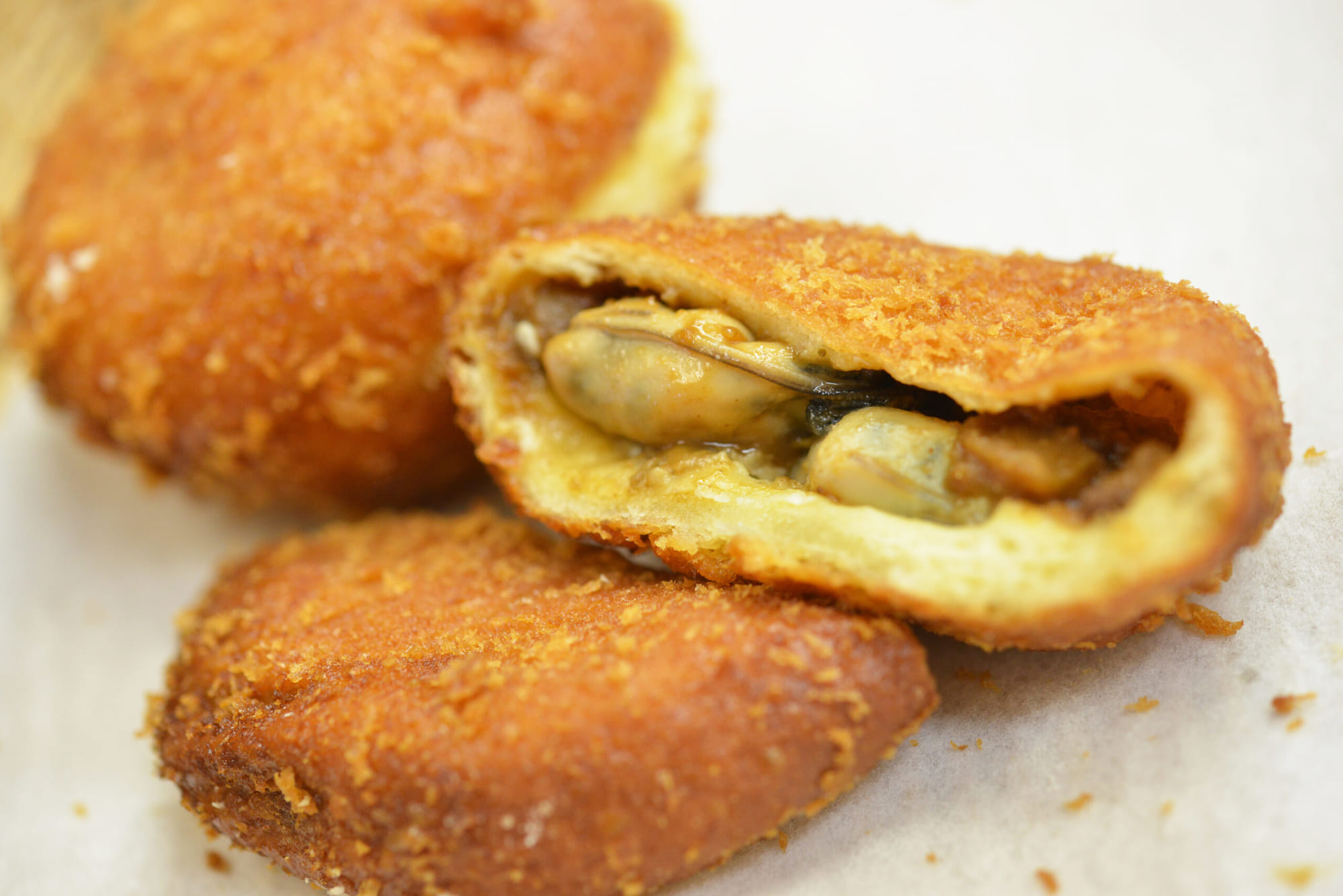 パンセ松島の牡蠣カレーパンfrom公式サイト