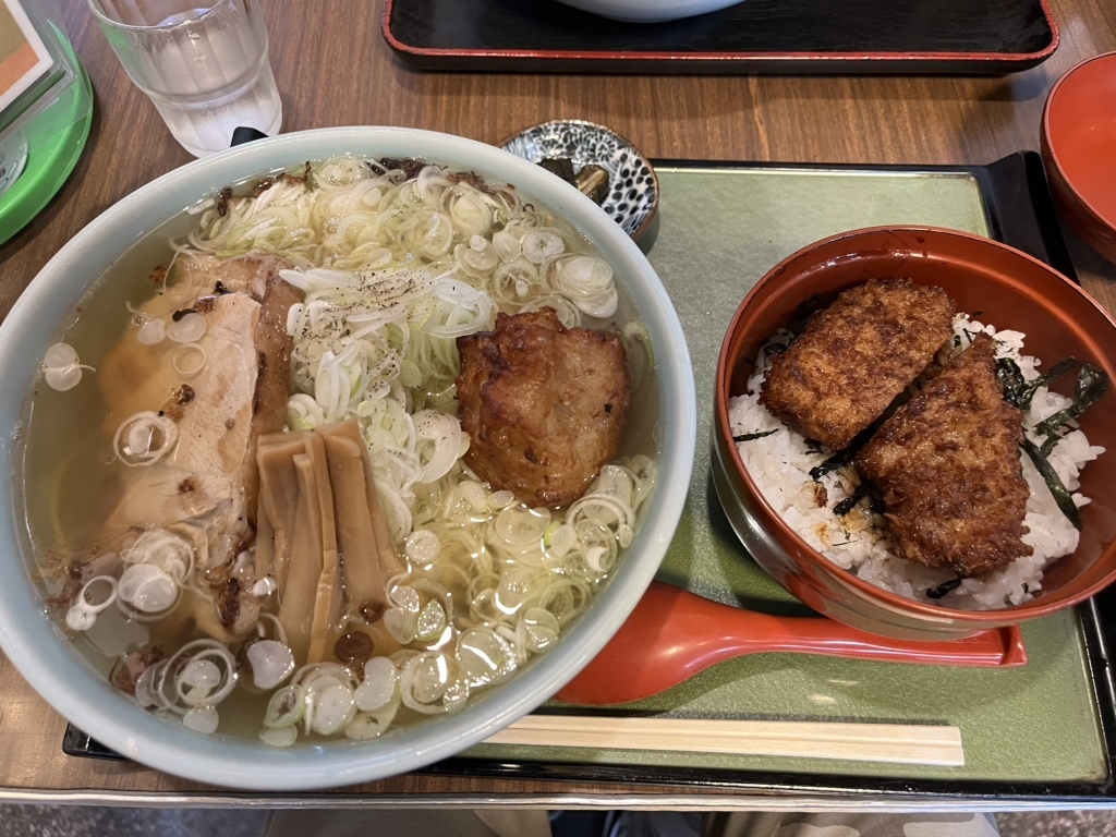 食堂きかくのサバだしラーメン
